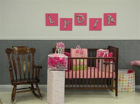 Gifts for Cribs .